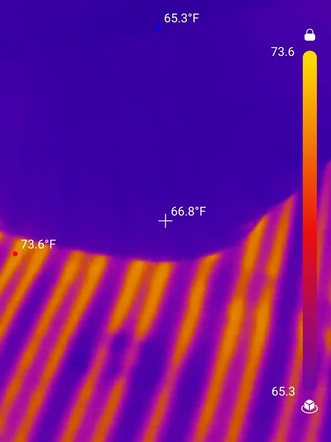 An infrared image from a home inspection in Cleveland where the heated floor was improperly installed under the bathtub.