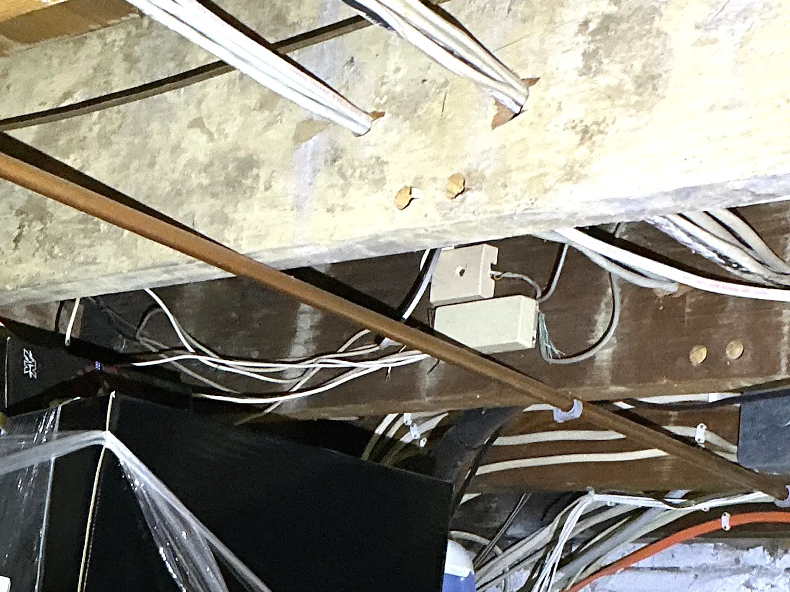 Mold found during a commercial mold inspection in Mayfield Heights.